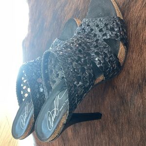 Donald J Pliner Sandals